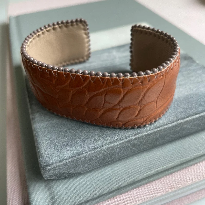 Bella Leather Cuff