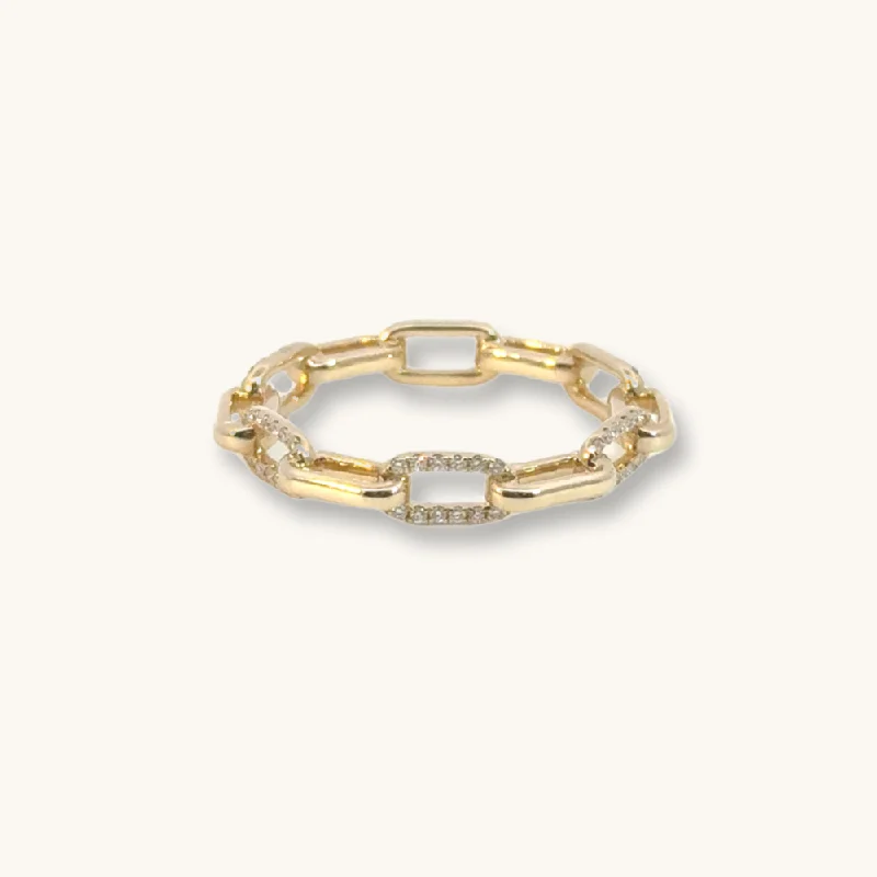 Linked Up Alternating Diamond Eternity Band