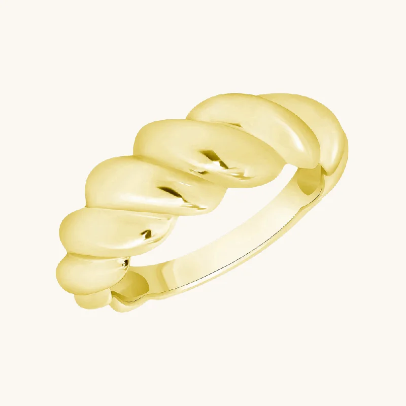 The Croissant Ring