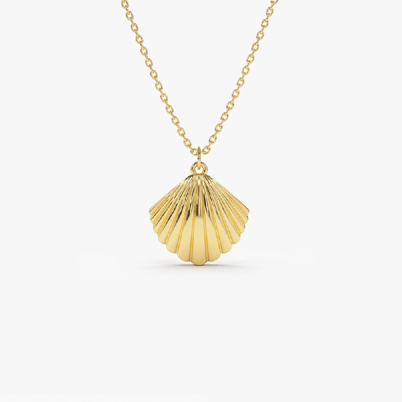 14k Shell Charm Necklace