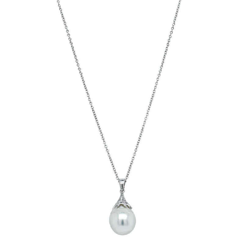 18ct White Gold South Sea Pearl & Diamond Pendant