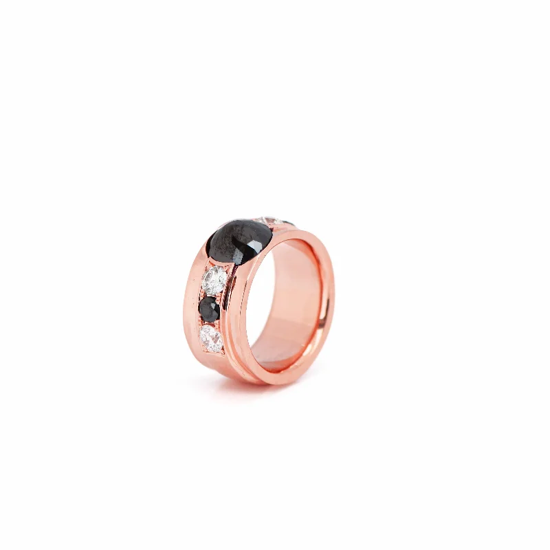 Rehoboth - Black & White Diamond Ring - Red Gold®