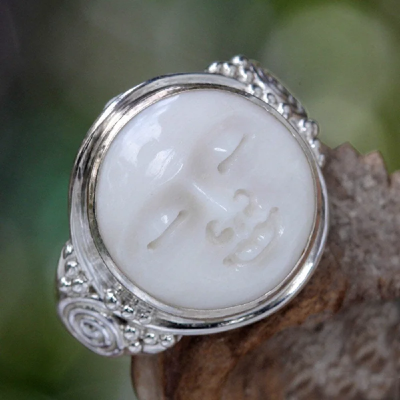 Handmade Sterling Silver Men's 'Face of the Moon' Ring (Indonesia)