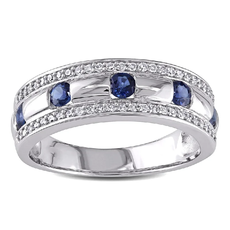 Miadora Signature 10k White Gold Men's 1/ 4ct TDW Diamond and Sapphire Anniversary Band (G-H, I1-I2)