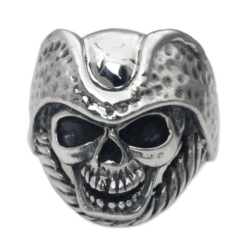 NOVICA Handmade Monarch Skull Men's Sterling Silver Ring (Indonesia)